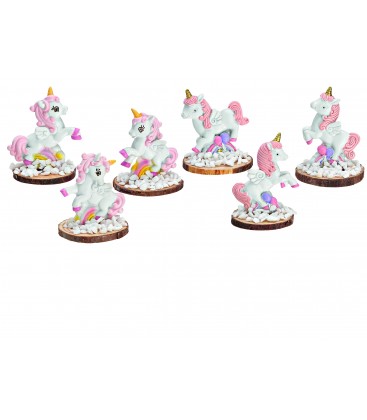 Μπομπονιέρα μονόκερος σε κορμό MPOB283